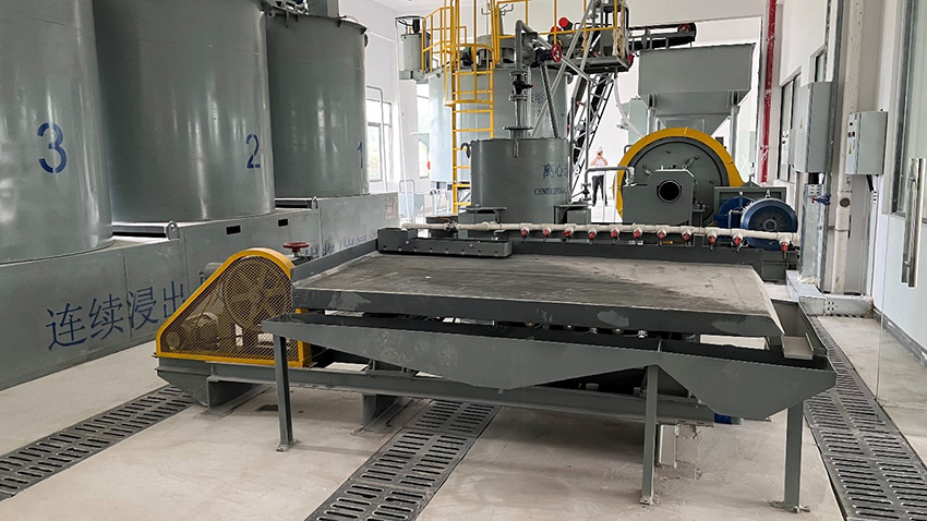 Usine modulaire mobile de concentration d'or par gravité